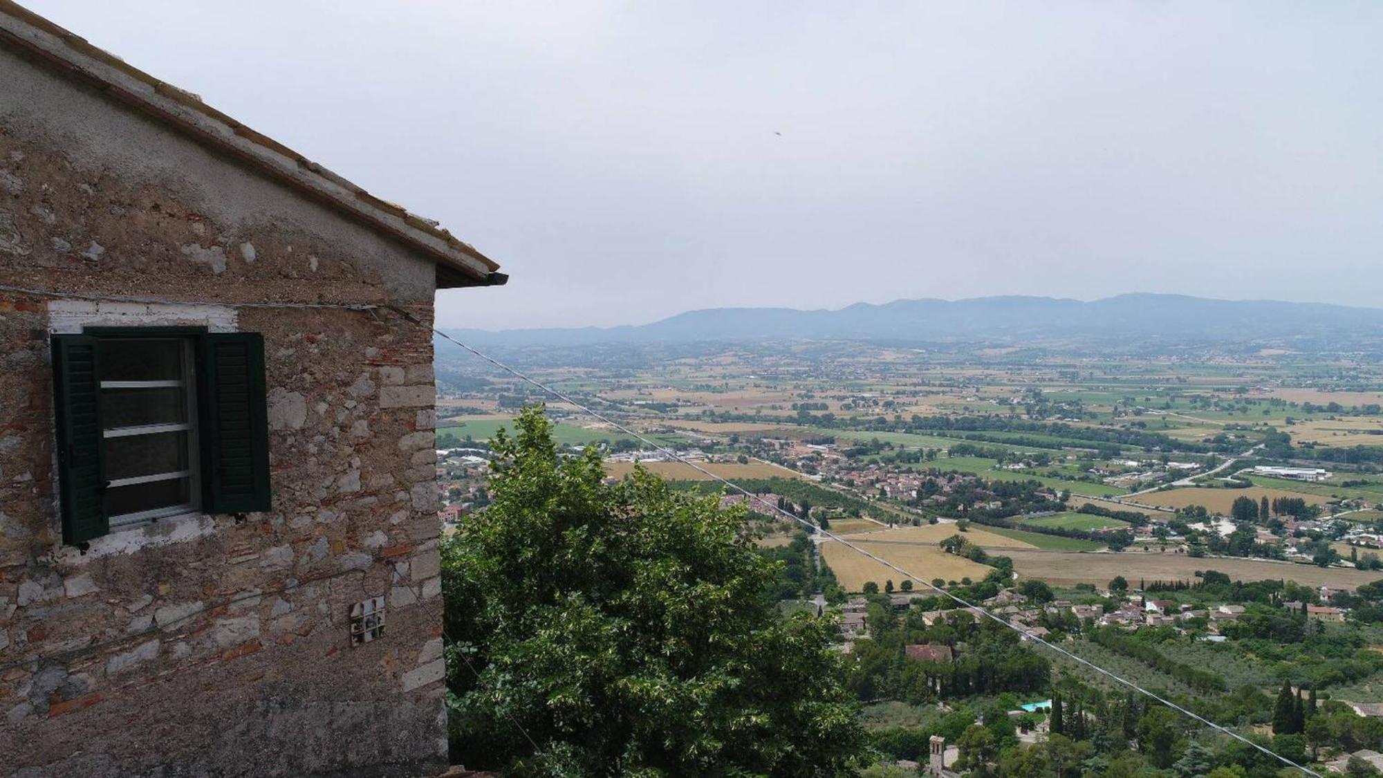 Villa rurale nei pressi Castello Campello sul Clitunno Esterno foto