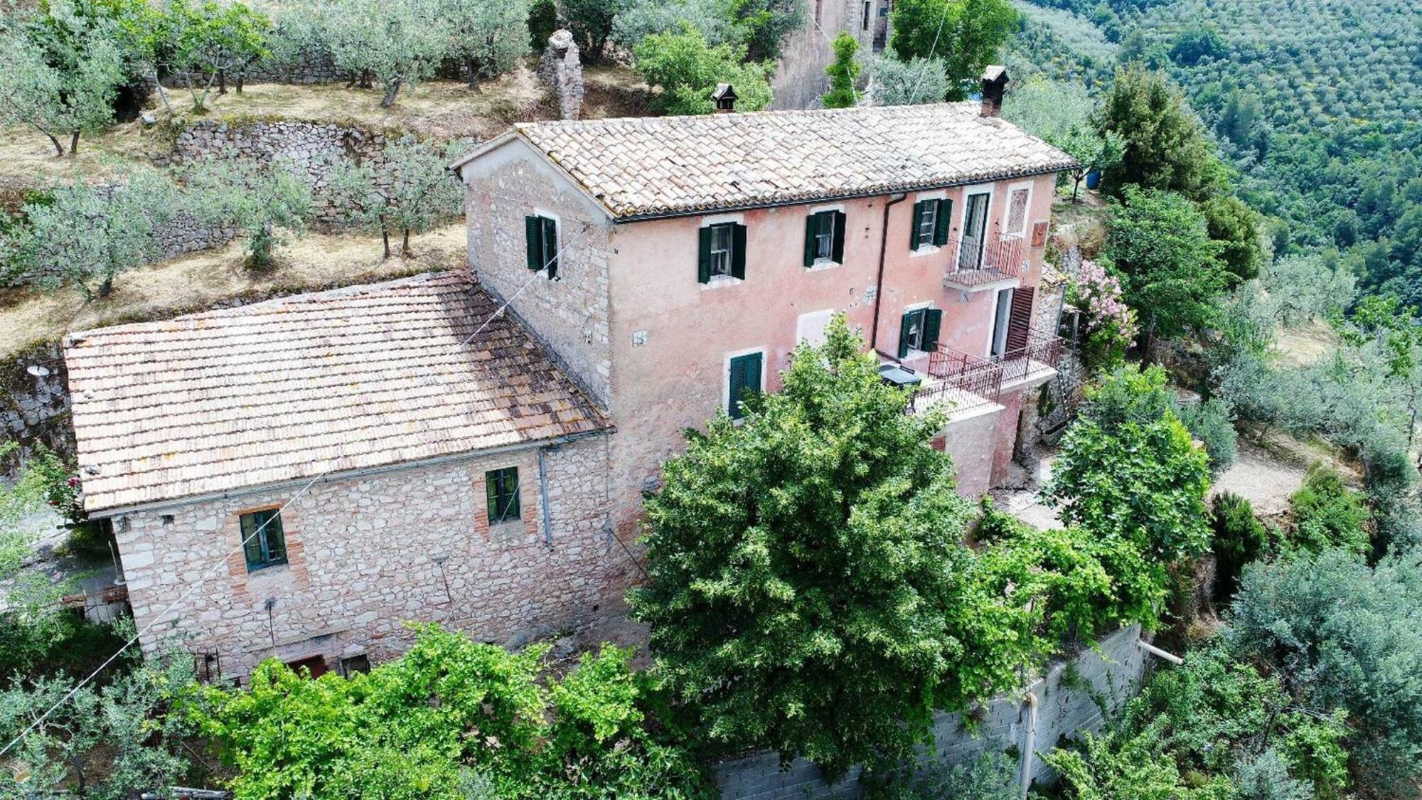 Villa rurale nei pressi Castello Campello sul Clitunno Esterno foto